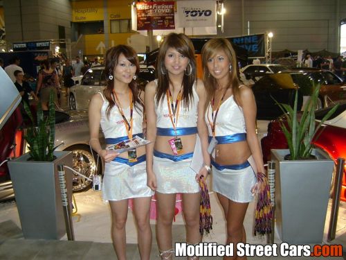 asian-car-promo-girls-211.jpg