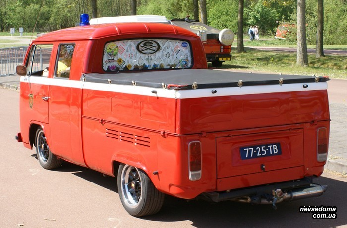    60- VW Transporter (49 )