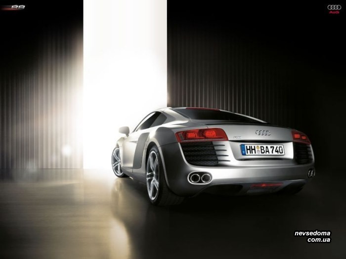 Audi R8   (24 .)