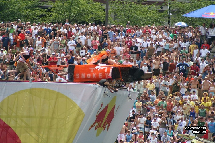   Red Bull Flugtag - Nashville 2007 (80 )