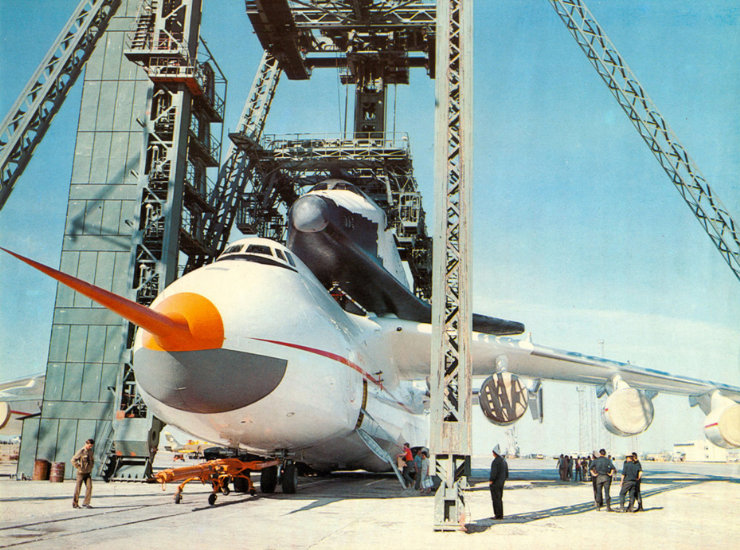 buran, the only one soviet space shuttle 4