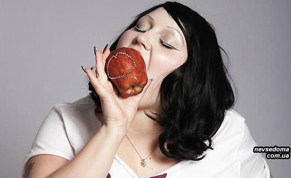 Beth Ditto    (21 )