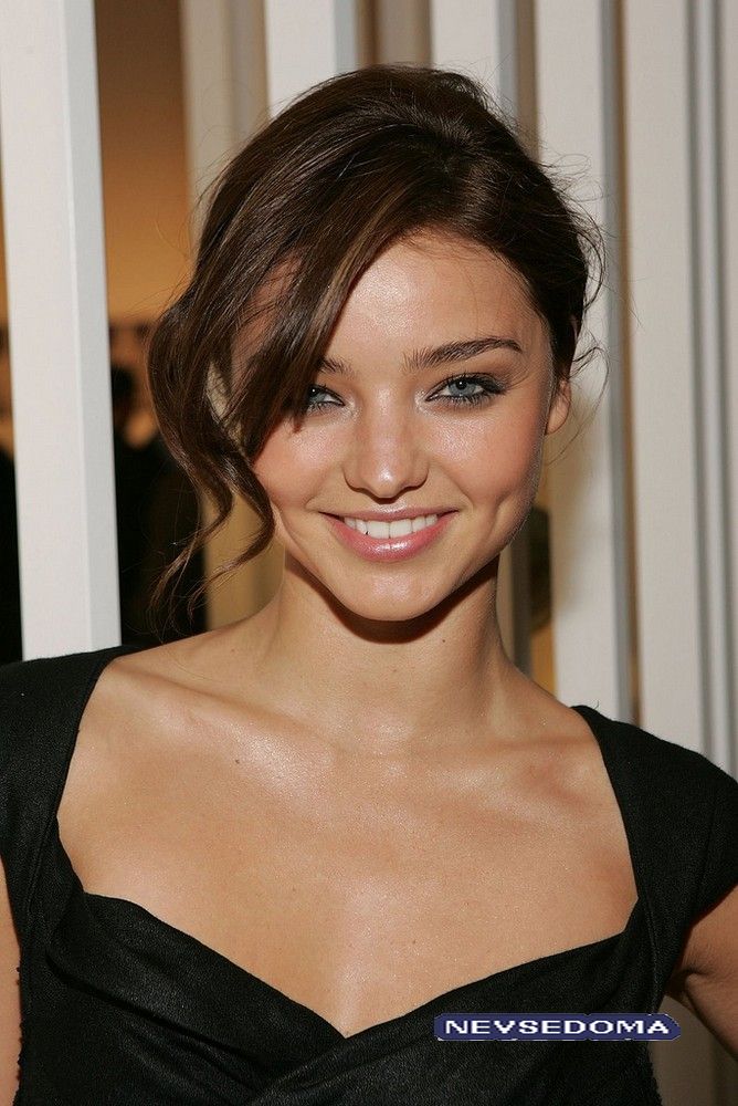  Miranda Kerr (16 )