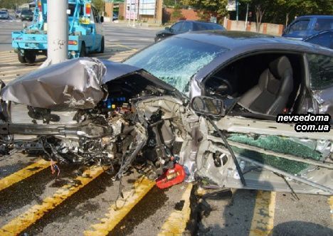 hyundai genesis coupe crash