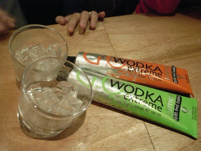 GO Wodka   ,       50 , 190   200 .       ,   100% ,           4  15%.