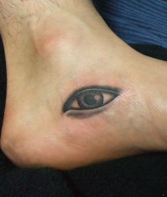 Глаза - татуировки (8 Фото)
