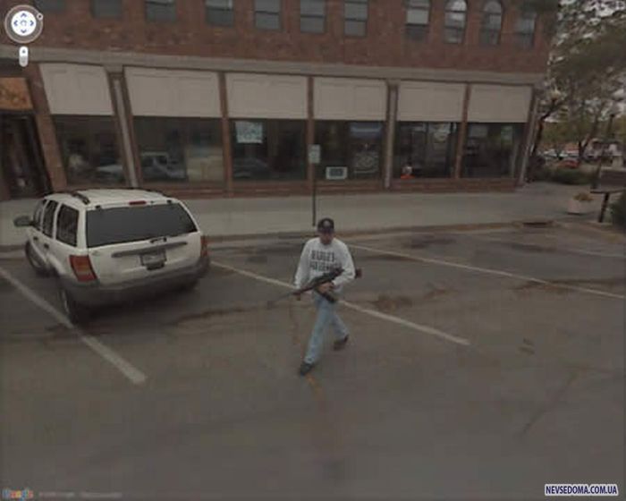   Google Street View (44 )