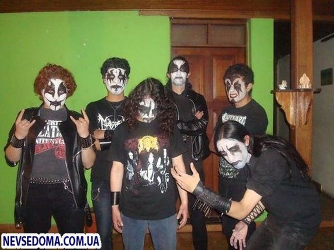 Black Metal,  ,  (254 ,   )