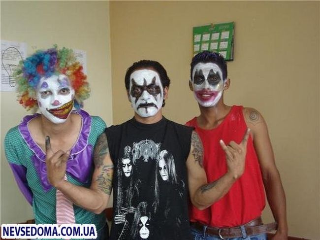 Black Metal,  ,  (254 ,   )