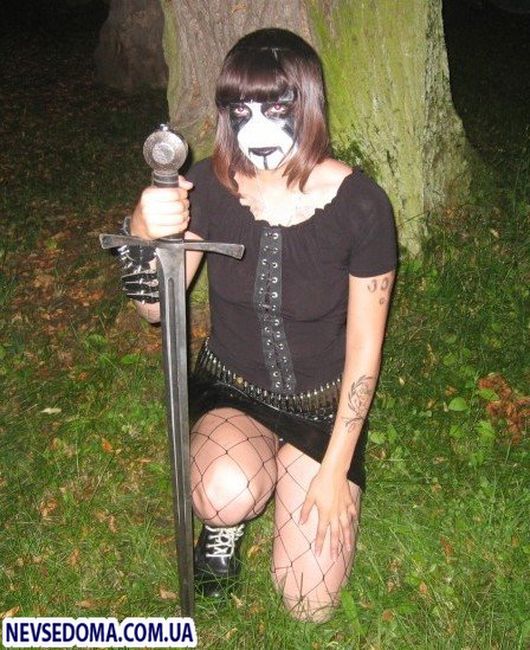 Black Metal,  ,  (254 ,   )