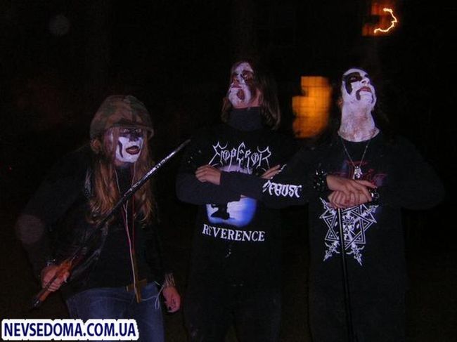 Black Metal,  ,  (254 ,   )