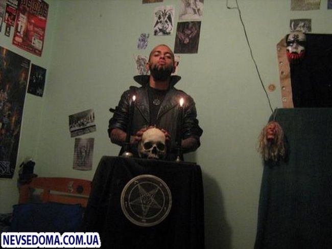 Black Metal,  ,  (254 ,   )