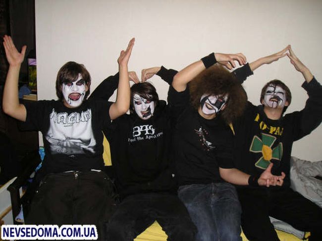 Black Metal,  ,  (254 ,   )