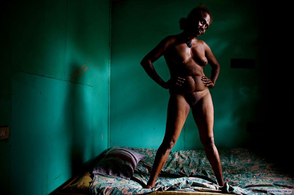 36.       –     25  2008 .   ,        .       ,       . ,        11%  . ,  -    ,      -       ,      . (Brent Stirton/Getty Images)