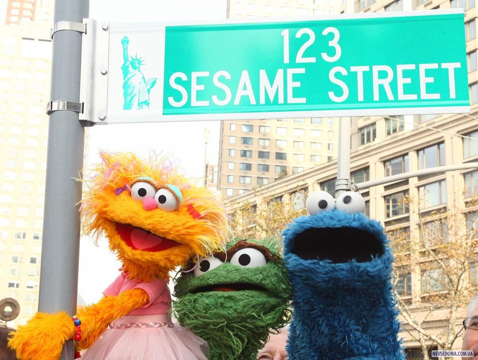 1. 9  2009:    ,       '123 Sesame Street'    40-         -.