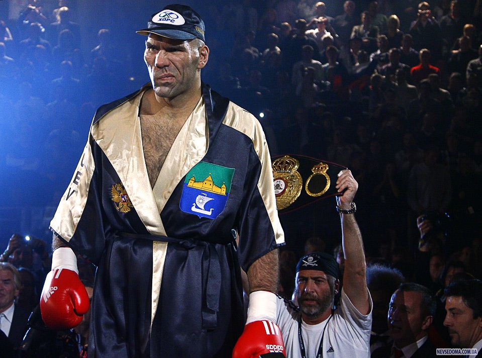 22.     WBA               , 7 . (TIMM SCHAMBERGER/AFP/Getty Images)