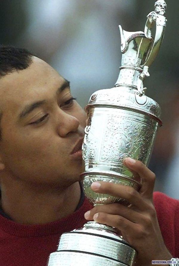 16.     –   ,     «British Open»   «Old Course»  -     23  2000 .     19  269 –          . (CHRISTINE NESBITT | AP)