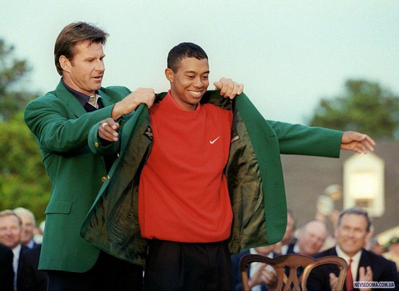 18.       «Masters»    1996       13  1997    «Augusta National Golf Club»  .      – 18   . (TIMOTHY A. CLARY | AFP/ Getty Images)