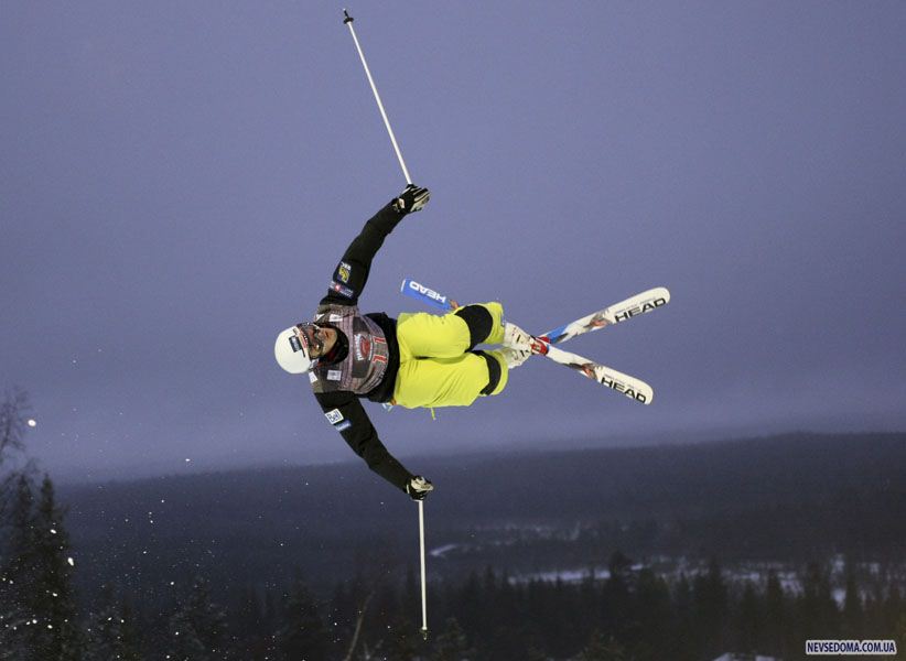 9.             «FIS »  , . (AP Photo,CFSA, Mike Ridewood via The Canadian Press)