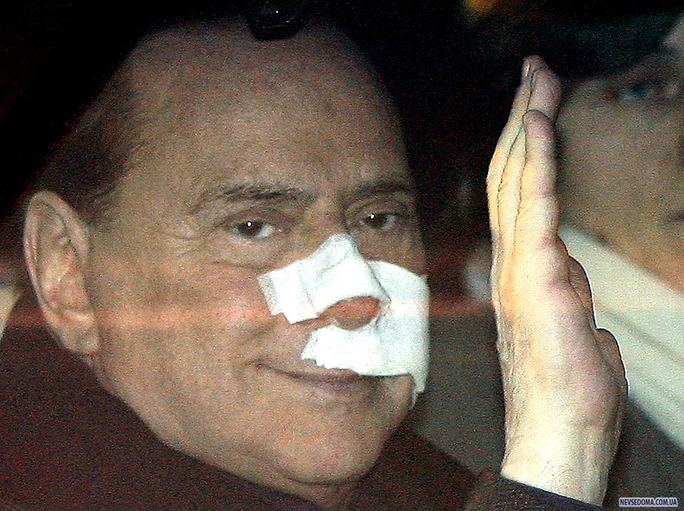 APTOPIX ITALY BERLUSCONI