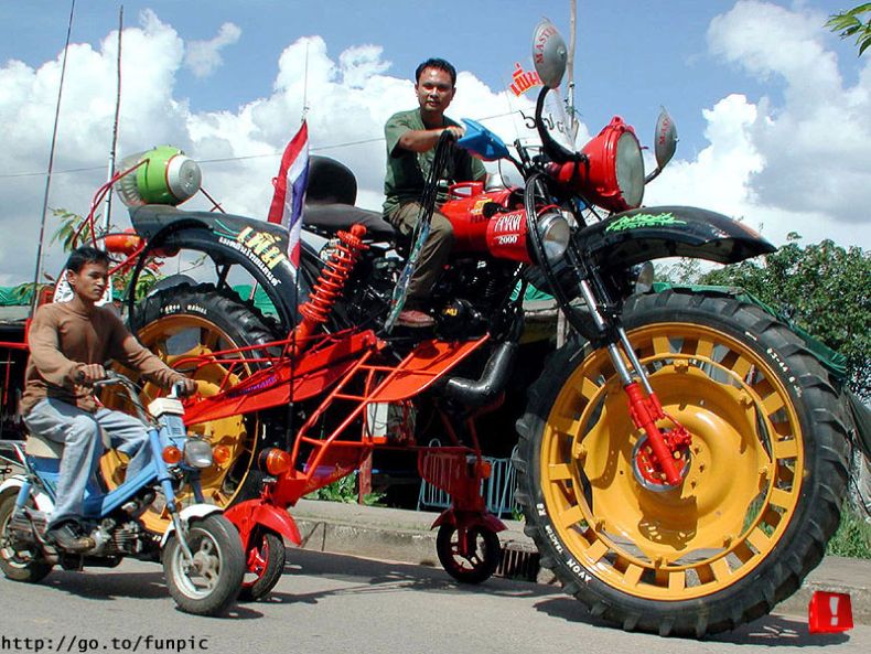 Необычные мотоциклы (17 Фото)