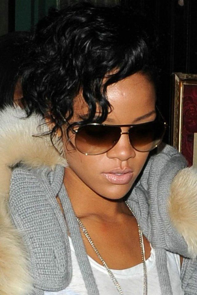 Rihanna   (8 ), photo:2