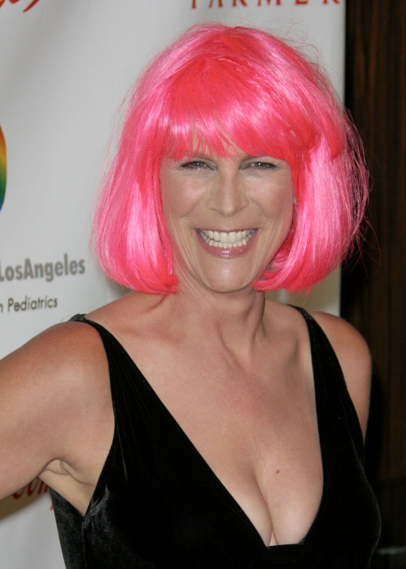 Jamie Lee Curtis (6 )