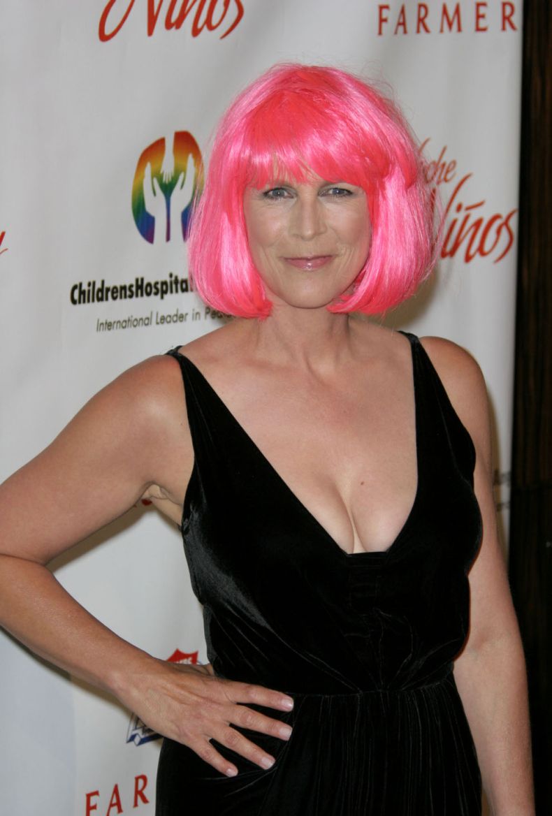 Jamie Lee Curtis (6 )