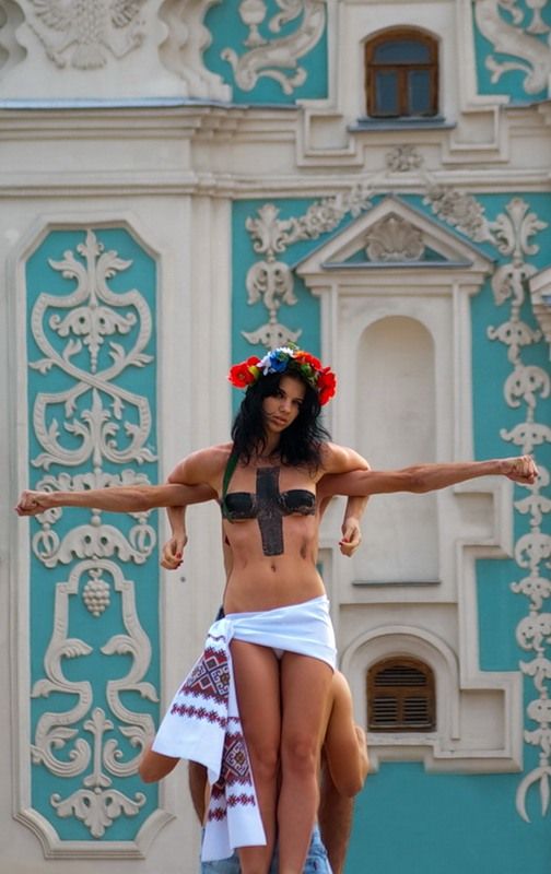 FEMEN     (8 ), photo:2
