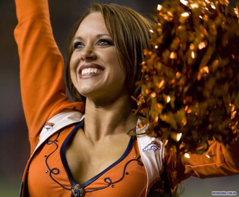 5.     «Denver Broncos»            -   « » 26  2009 .      -. (UPI/Gary C. Caskey)