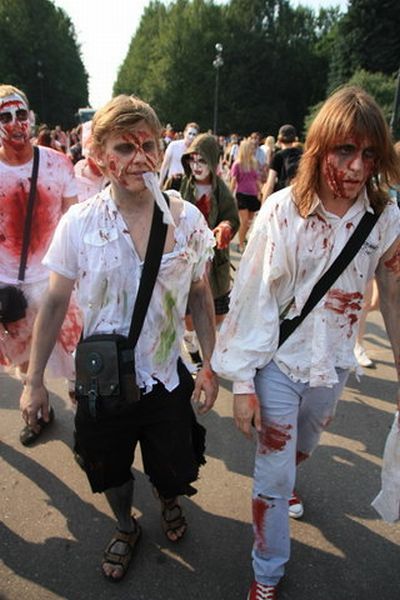 Zombie Walk   (85 )