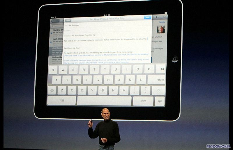 8.   iPad    iPhone   MacBook    . (Justin Sullivan-Getty Images)