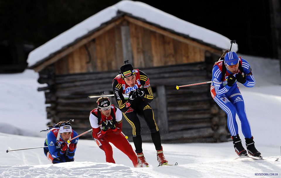 26.  12,5 .      , , , 24 . (REUTERS/Alessandro Bianchi)