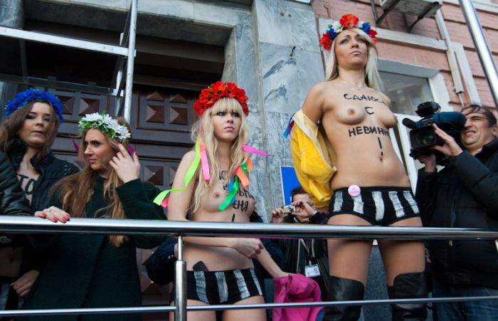    Femen (20 ) 