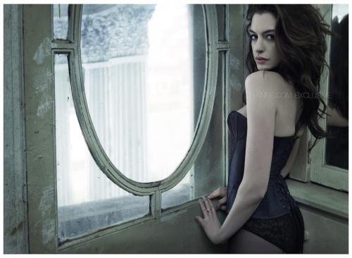 Anne Hathaway (8 ), photo:8