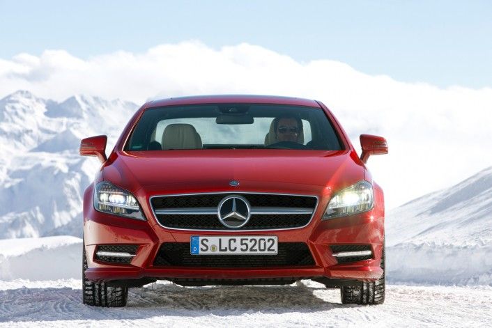  CLS 350 CDI 4Matic BlueEFFICIENCY  265- 3,0-  V6    0  100   6,22 ,  408-  CLS 500 4Matic BlueEFFICIENCY  V8  4,7   «»  5,32 .        250   . 