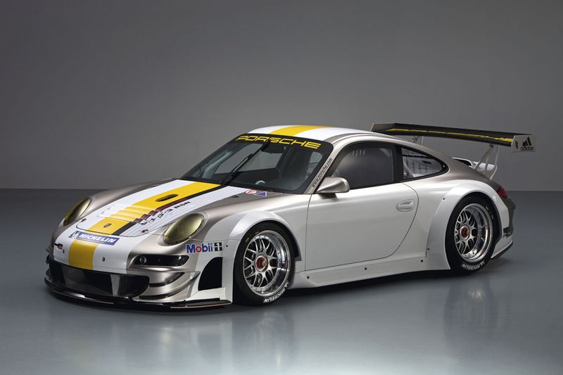       Audi R18,    Porsche   <br>   Porsche 911 GT3 RSR,      , <br> -,   .<br><br>     R18,   RSR     <br>  GT3.      ,   <br>,      ,          <br> 911-  .<br><br>  Porsche 911 GT3 RSR   “”  4,0 ,   <br>   5 “” –  455 .. (450 ).     ,    <br>   ECU,       .<br><br>    GT3 RSR    ,      410 000 .