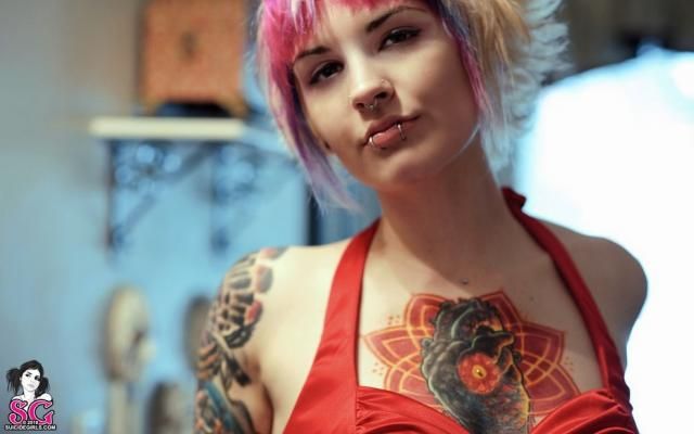   Suicide Girls (103 )