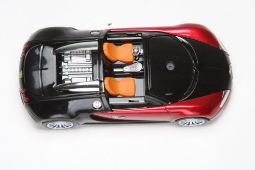 Bugatti Veyron     (4 )