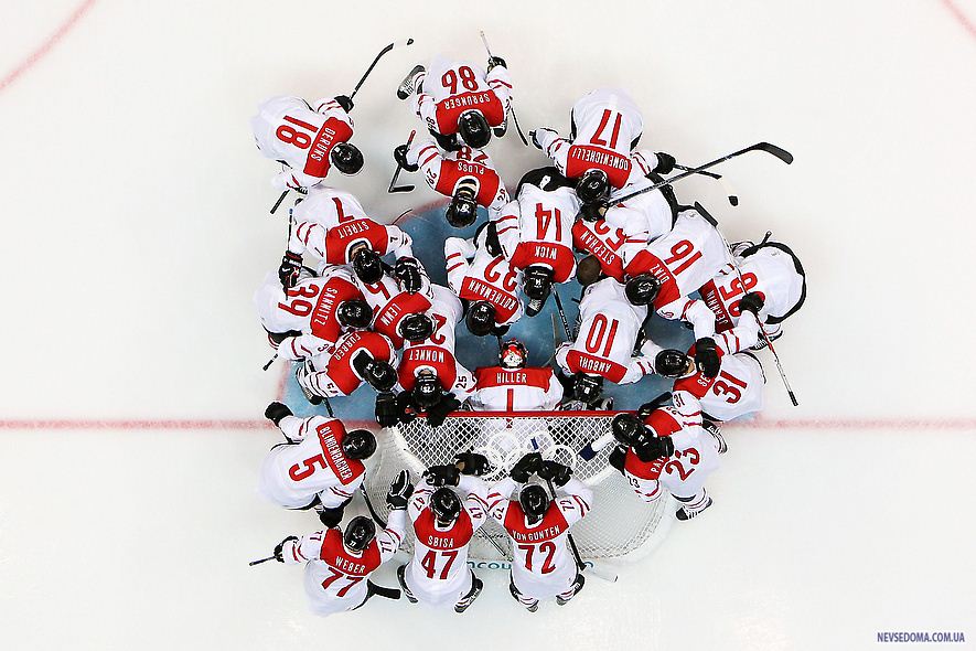 1.                «Canada Hockey Place» 16 . (Photo by Kevork Djansezian/Getty Images)