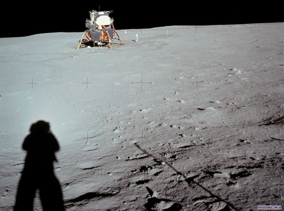 3. 20  1969          11    .    ,  ,     ,  . (NASA)