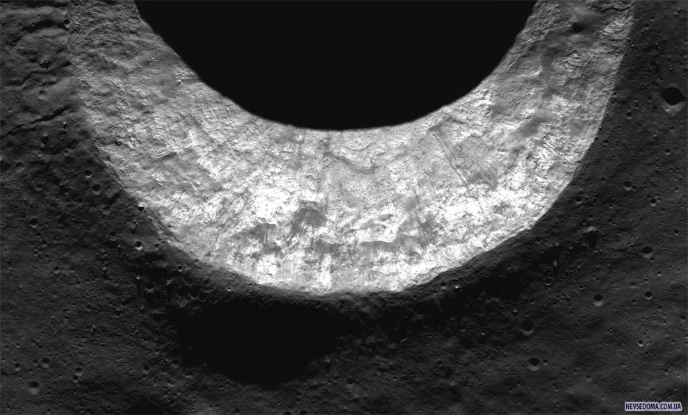 10.    «Milichius A»    (Mare Insularum).     16  2009 .  «Milichius A»  9   . (NASA/GSFC/Arizona State University)