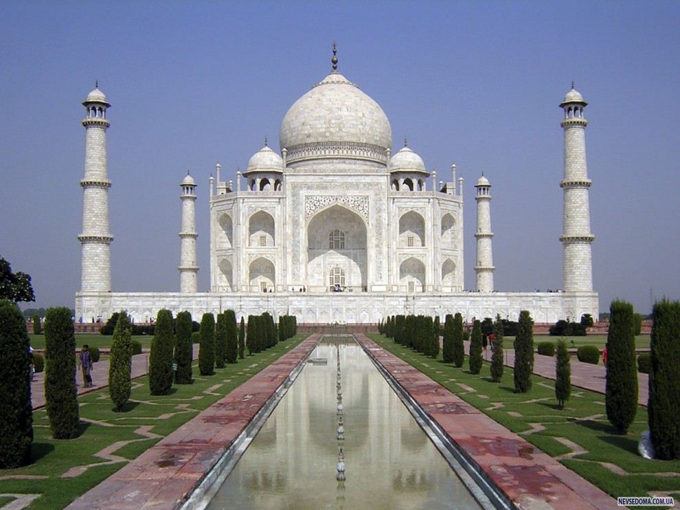 2.   (Taj Mahal), .      ,      . -       ,        .