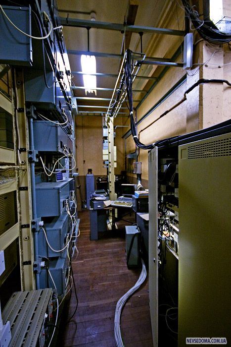 «B.T.» ,   , bunkers telecommunications