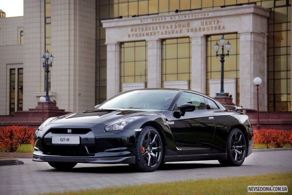   « «»  Nissan GT-R (     World Car Of The Year-2009).