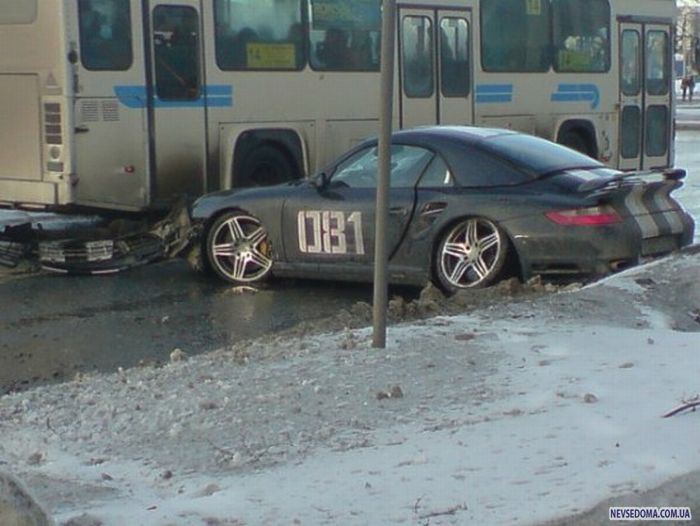 -    Porsche (7 )
