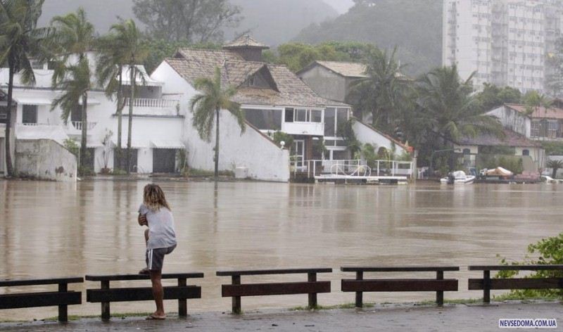 27696160 800x472 Наводнения в Бразилии