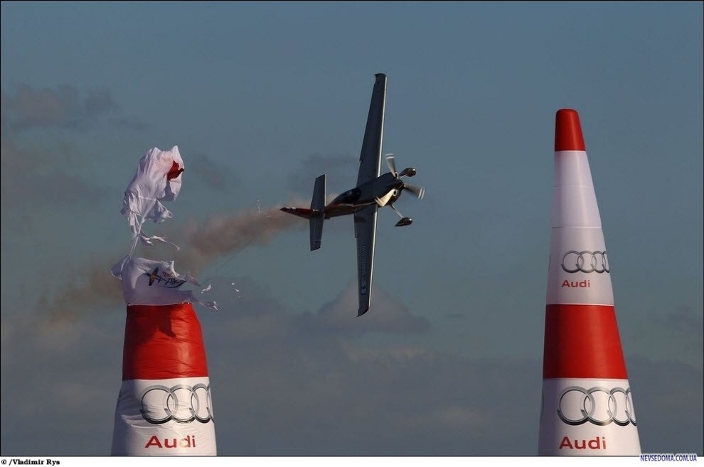 1048  Red Bull Air Race  