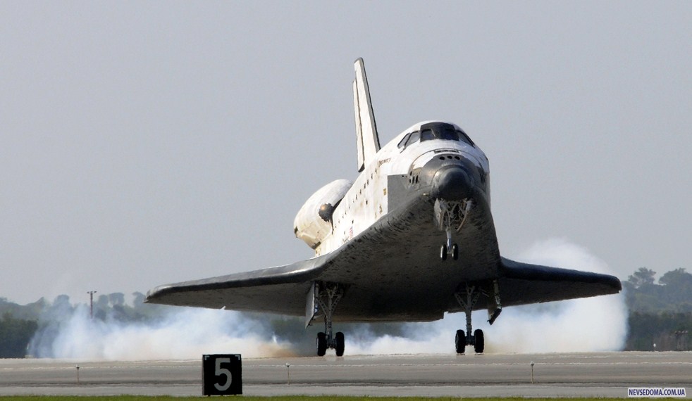 shuttle2 15    Discovery