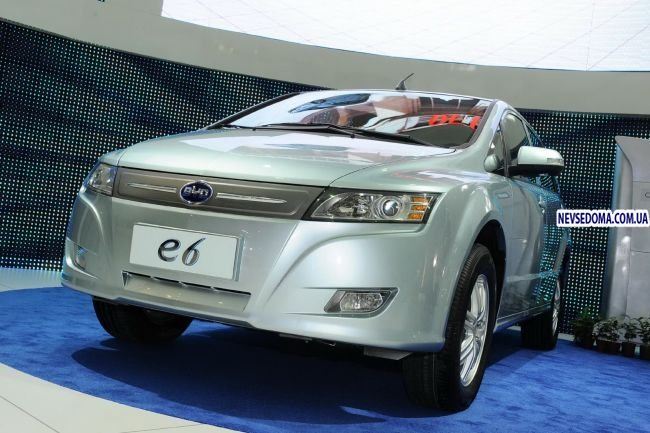 BYD Auto E6